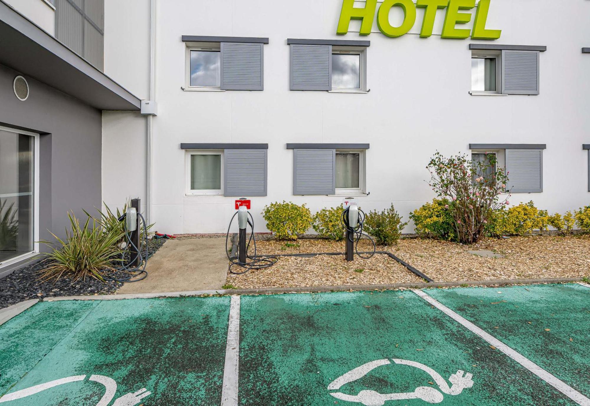 B&B Hotel Bordeaux Le Haillan 3 Etoiles Exterior foto